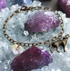 MODCLOTH CRYSTAL WEREWOLF BRONZE TWILIGHT FANGEAR BRACELET